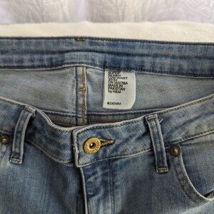 H & M super skinny low waist jeans